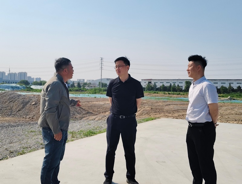 20250529徐總調(diào)研招商項(xiàng)目現(xiàn)場(chǎng)1.jpg