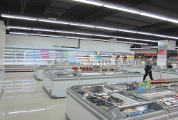 商用冷柜的風(fēng)冷和直冷有哪些不同？買(mǎi)冰柜是直冷的好還是風(fēng)冷的好